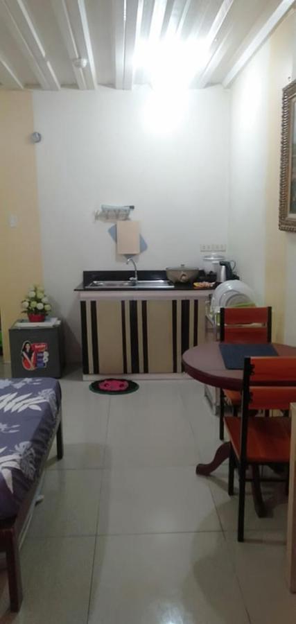 Ekonumi Rooms At Moonwalk Paranaque Paranaque City Luaran gambar
