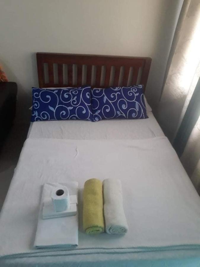 Ekonumi Rooms At Moonwalk Paranaque Paranaque City Luaran gambar