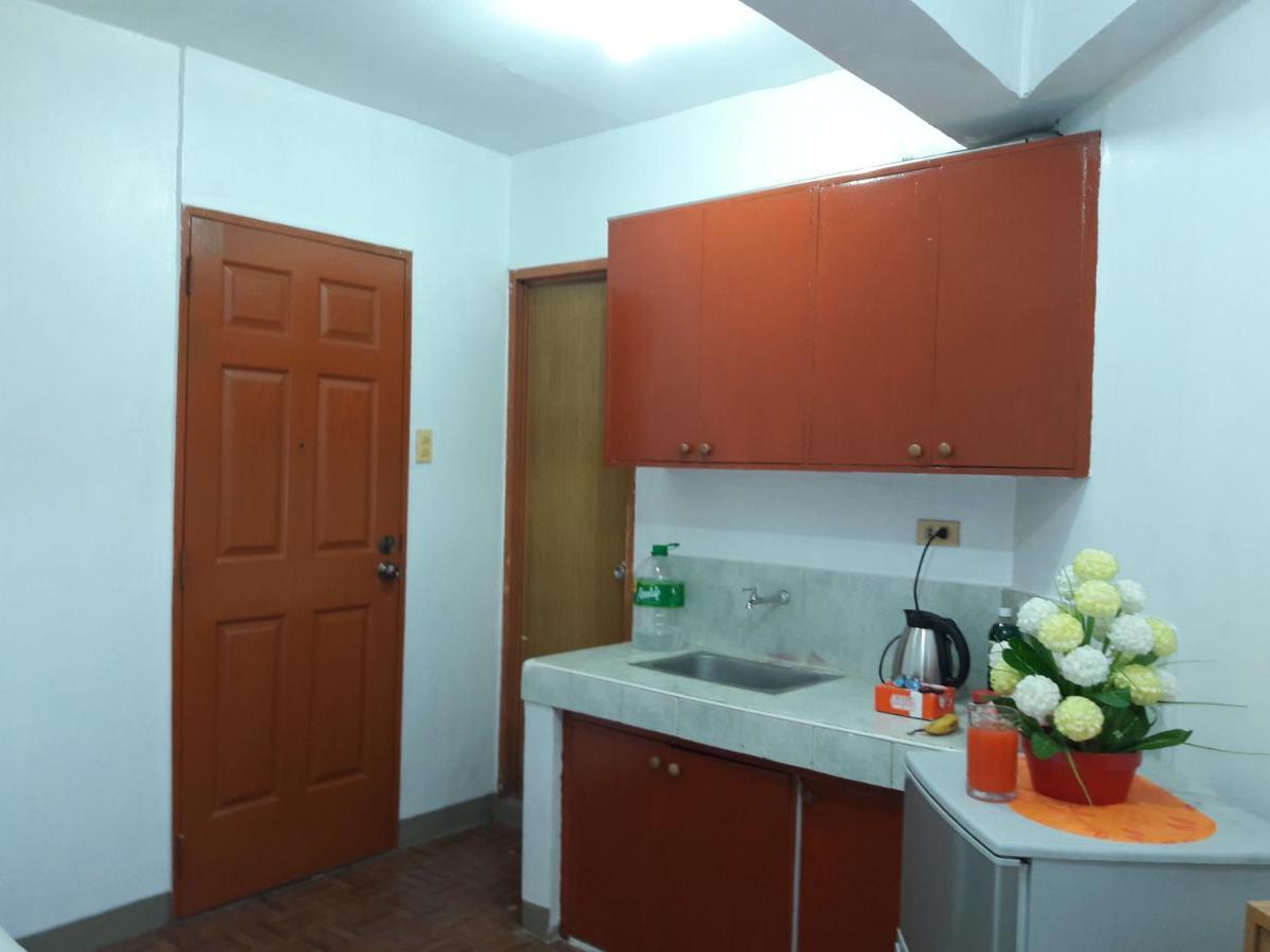 Ekonumi Rooms At Moonwalk Paranaque Paranaque City Luaran gambar